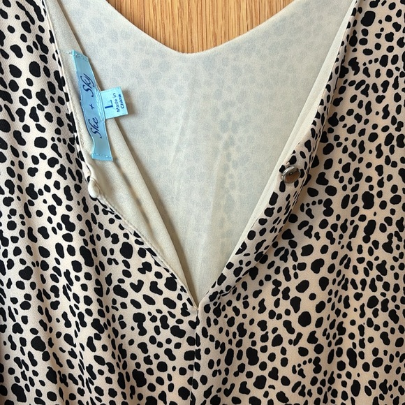 Animal print romper - Picture 3 of 3